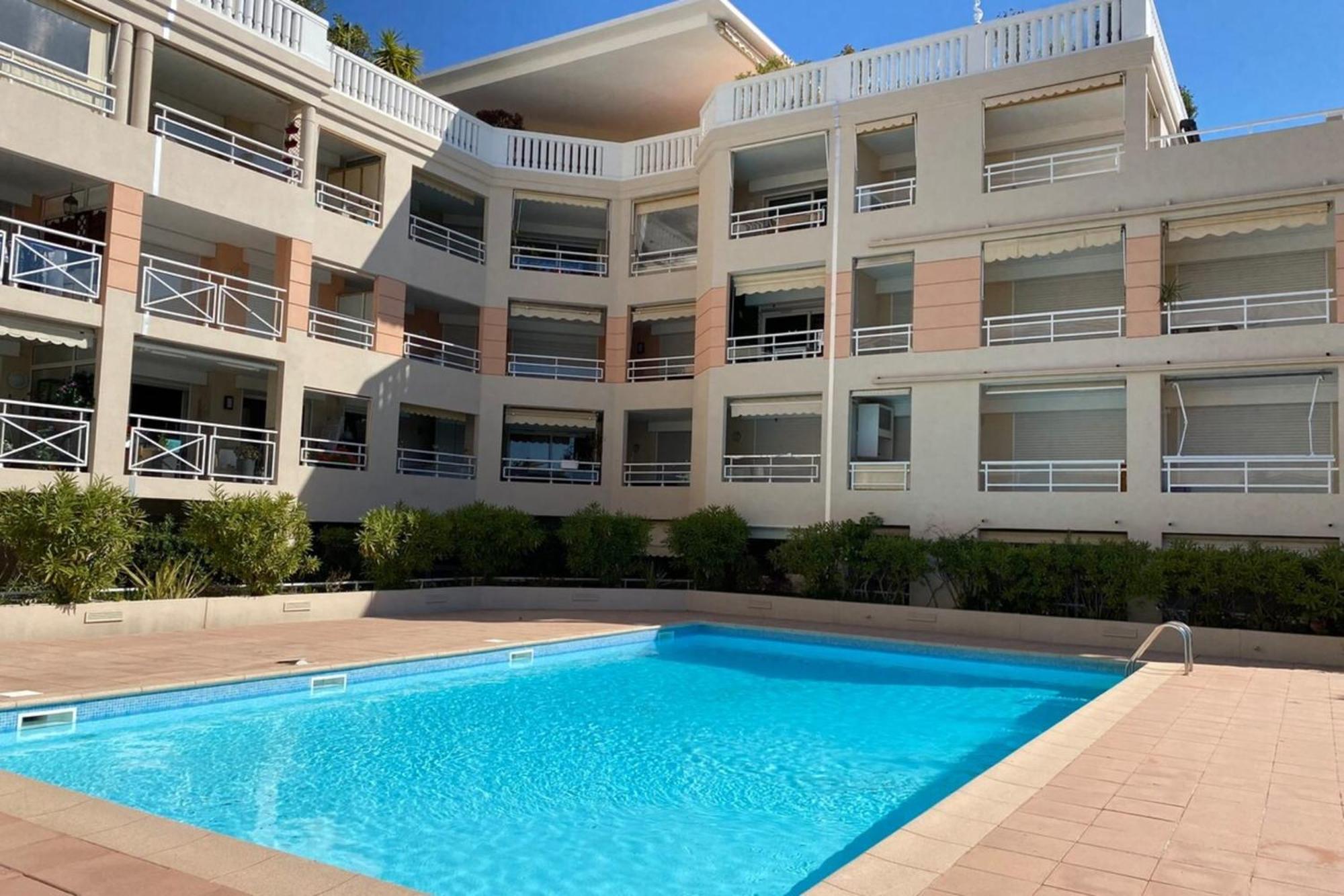 06Ai - Beautiful Renovated Studio - Sea And Pool View Vallauris Exterior foto